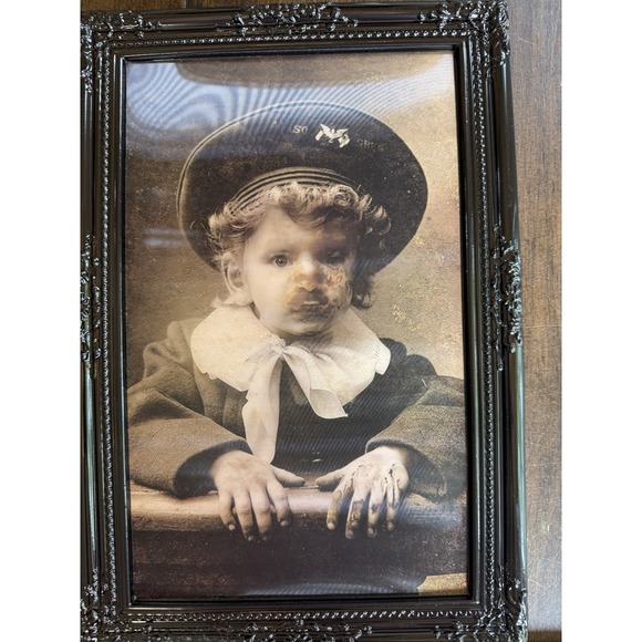 Set of 7 Halloween Scary Changing Portraits Haunted Wall Décor Frames (76) - Picture 10 of 12